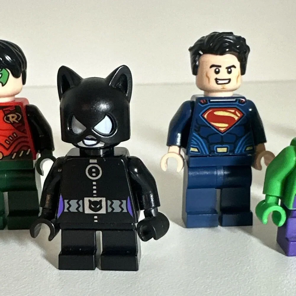 LEGO Superhero Lot of 9 Minifigures Marvel & DC Venom Batman Robin Superman